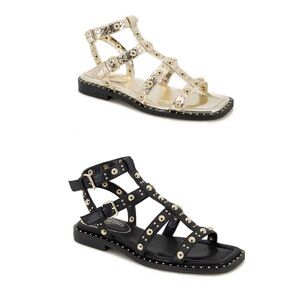 (2) Kenneth Cole ruby flat sandal 10